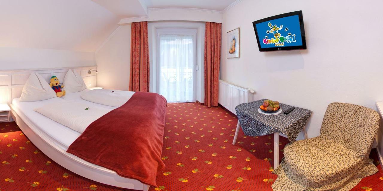 Smileys Kinderhotel Trebesing ภายนอก รูปภาพ